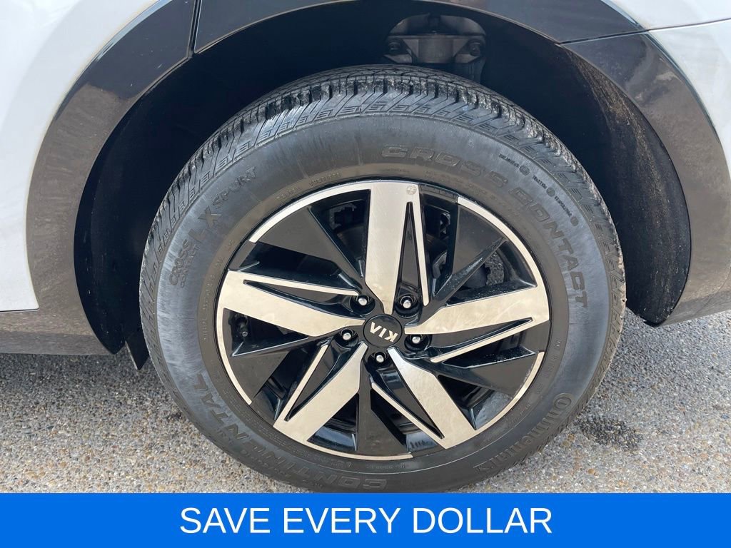 Used 2021 Kia Sorento S w/ Panoramic Sunroof Package FWD image 25