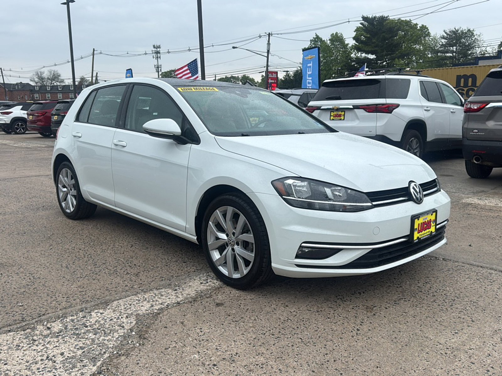 Used 2019 Volkswagen Golf SE w/ Driver Assistance Package FWD image 4
