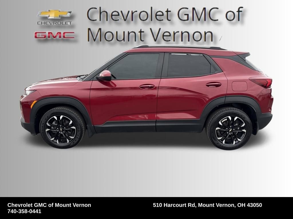 Used 2021 Chevrolet TrailBlazer LT w/ Premium Seating Package image 2