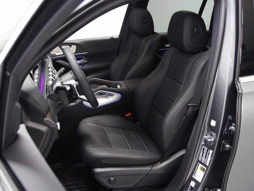 New 2026 Mercedes-Benz GLS 450 4MATIC image 12