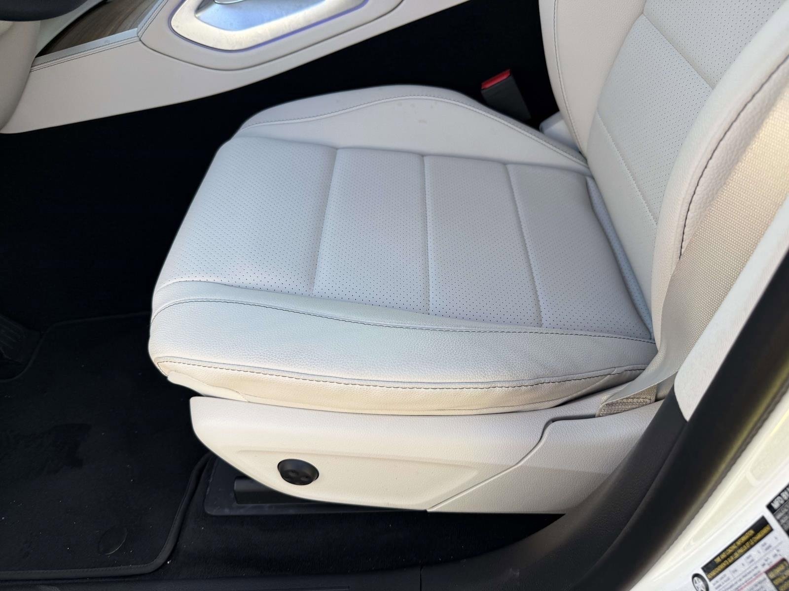 Used 2025 Mercedes-Benz GLE 450e 4MATIC image 42