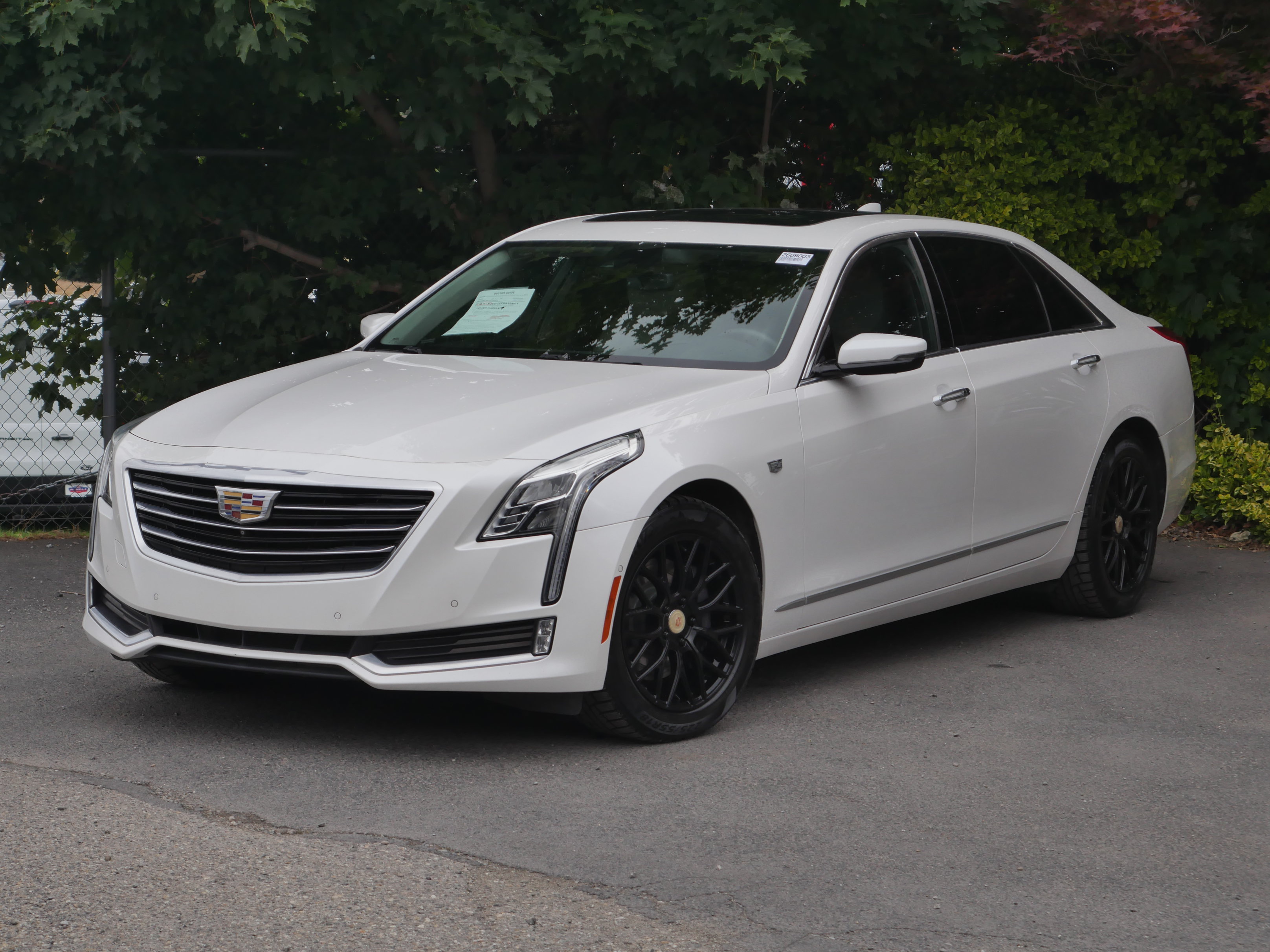 Used 2016 Cadillac CT6 Luxury w/ Active Chassis Package AWD/4WD image 2