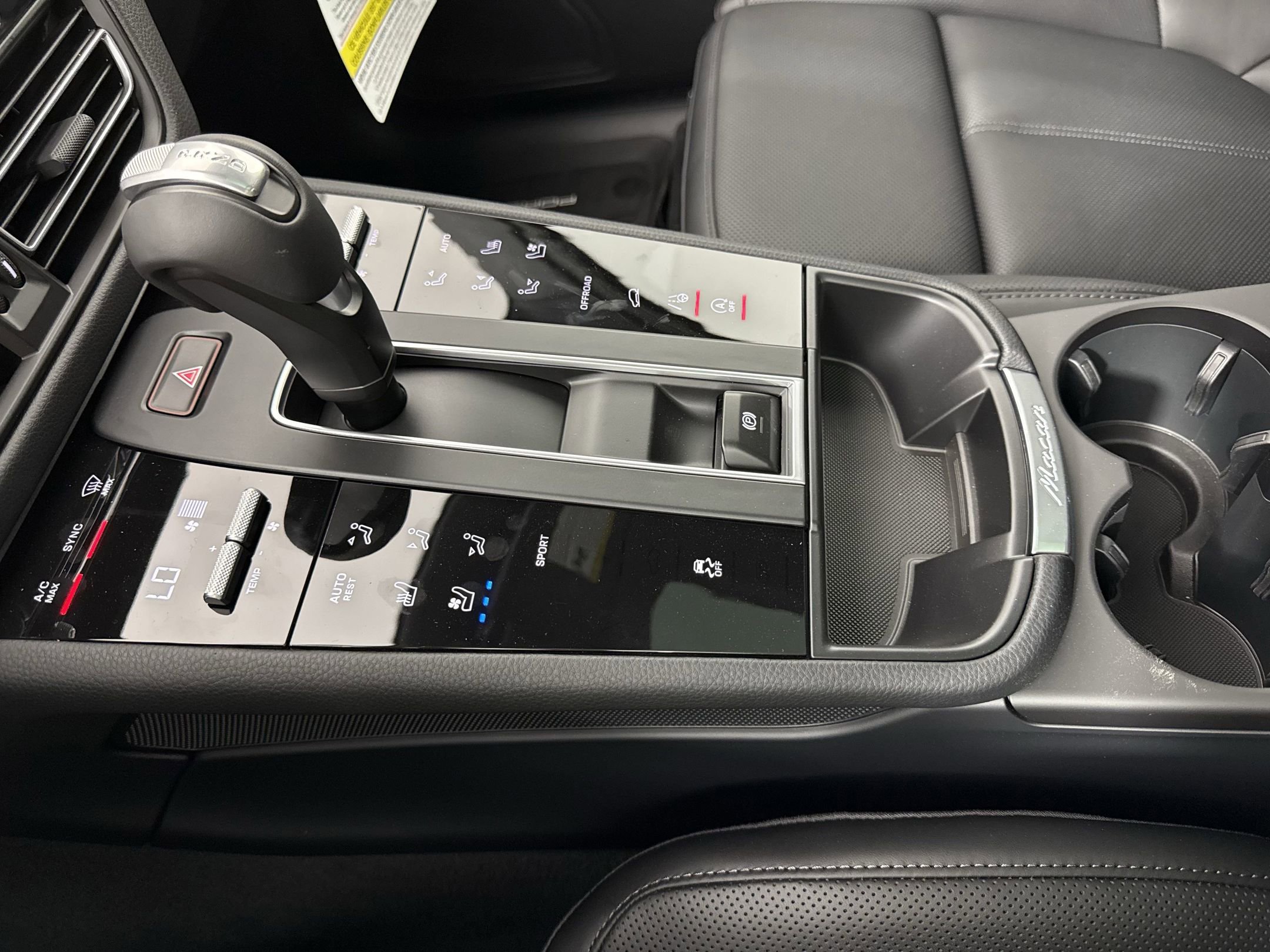 New 2025 Porsche Macan image 23