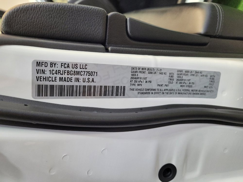 Used 2021 Jeep Grand Cherokee Limited w/ Premium Lighting Group image 33