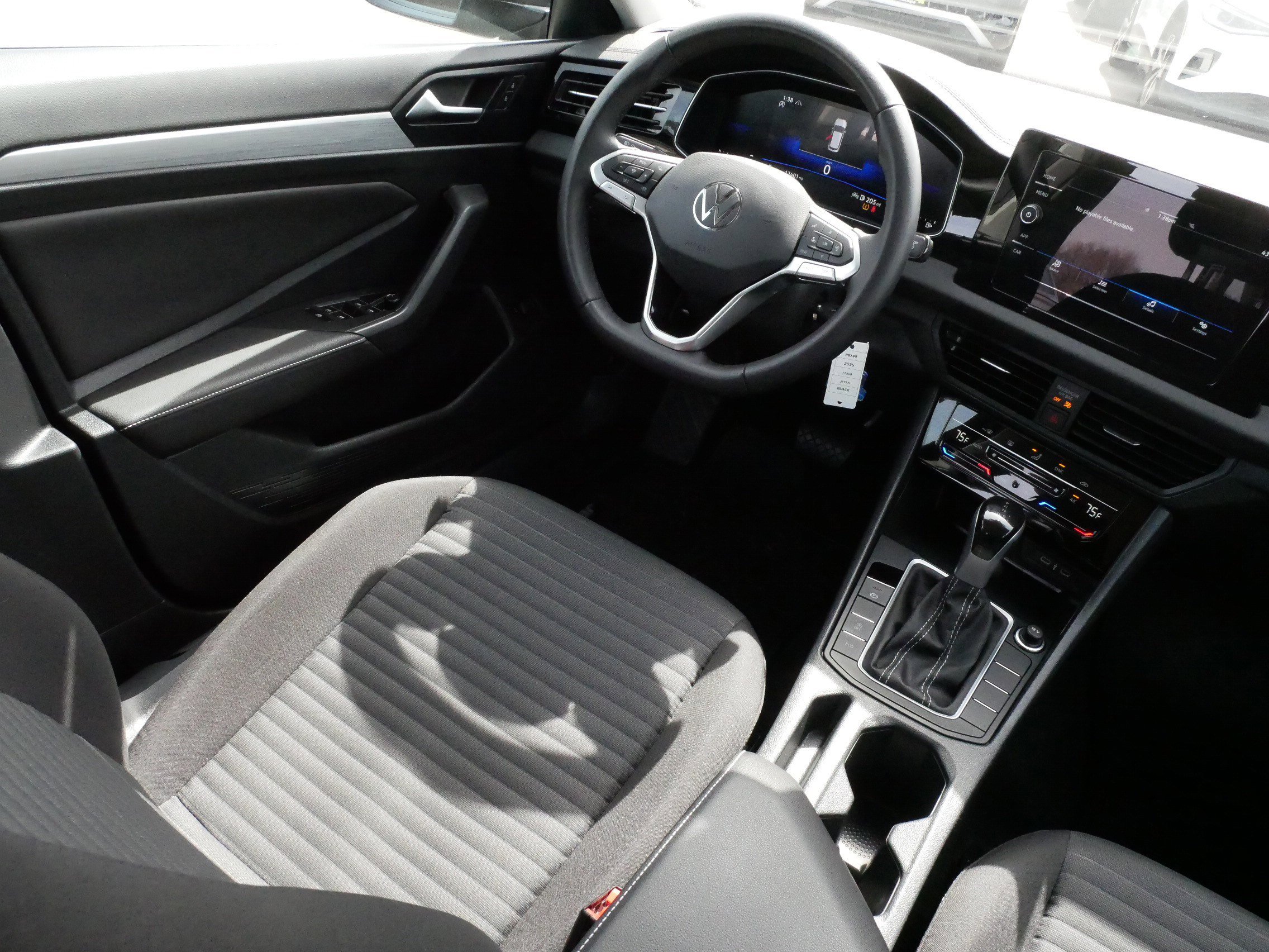 Certified 2025 Volkswagen Jetta S image 9