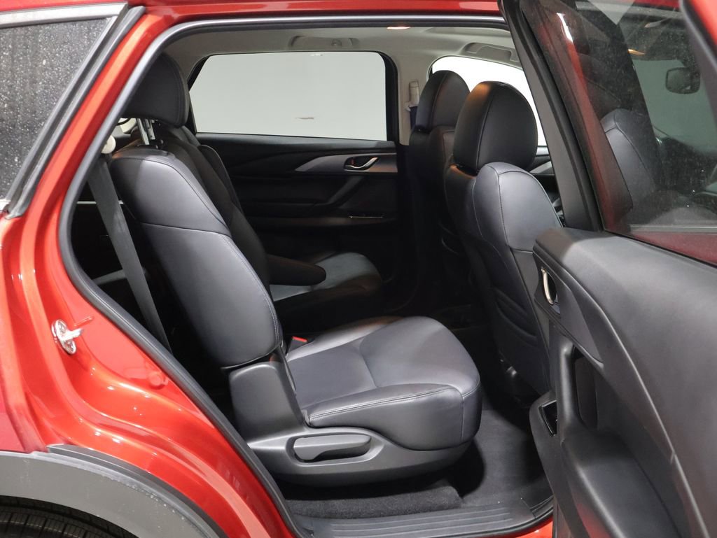 Used 2023 MAZDA CX-9 Touring image 24
