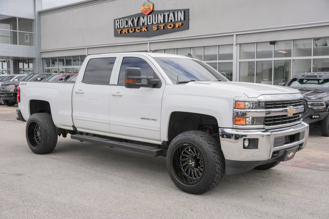 Used 2016 Chevrolet Silverado 2500 LT w/ LT Fleet Convenience Package AWD/4WD image 3