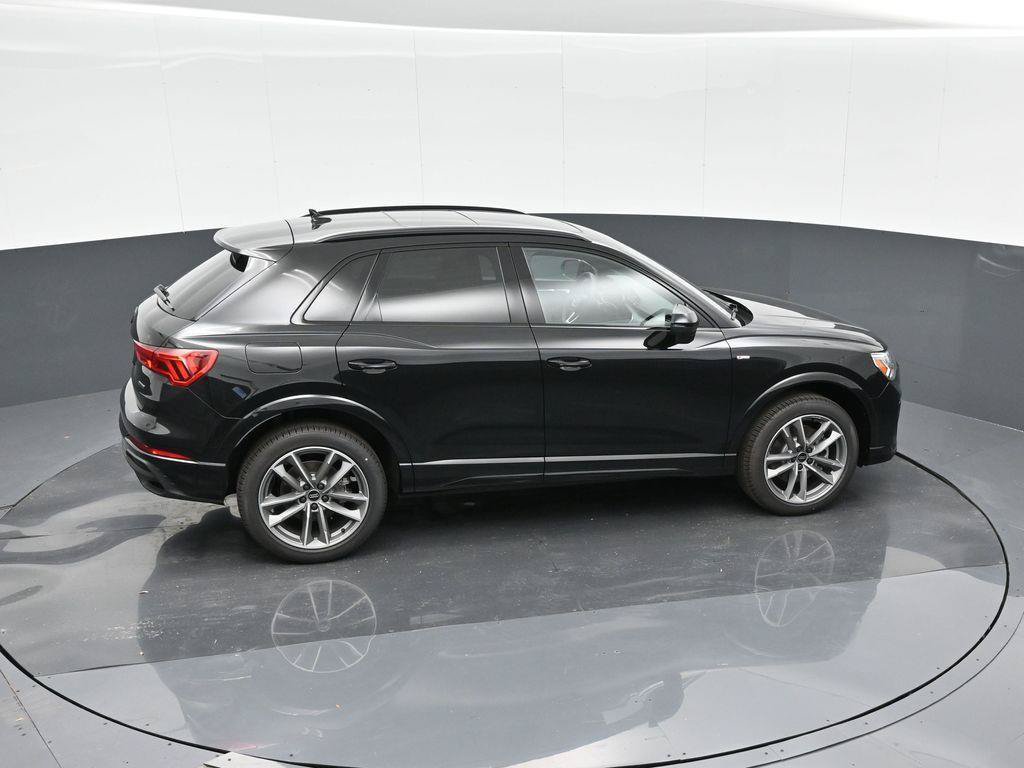 New 2025 Audi Q3 2.0T Premium AWD/4WD image 16