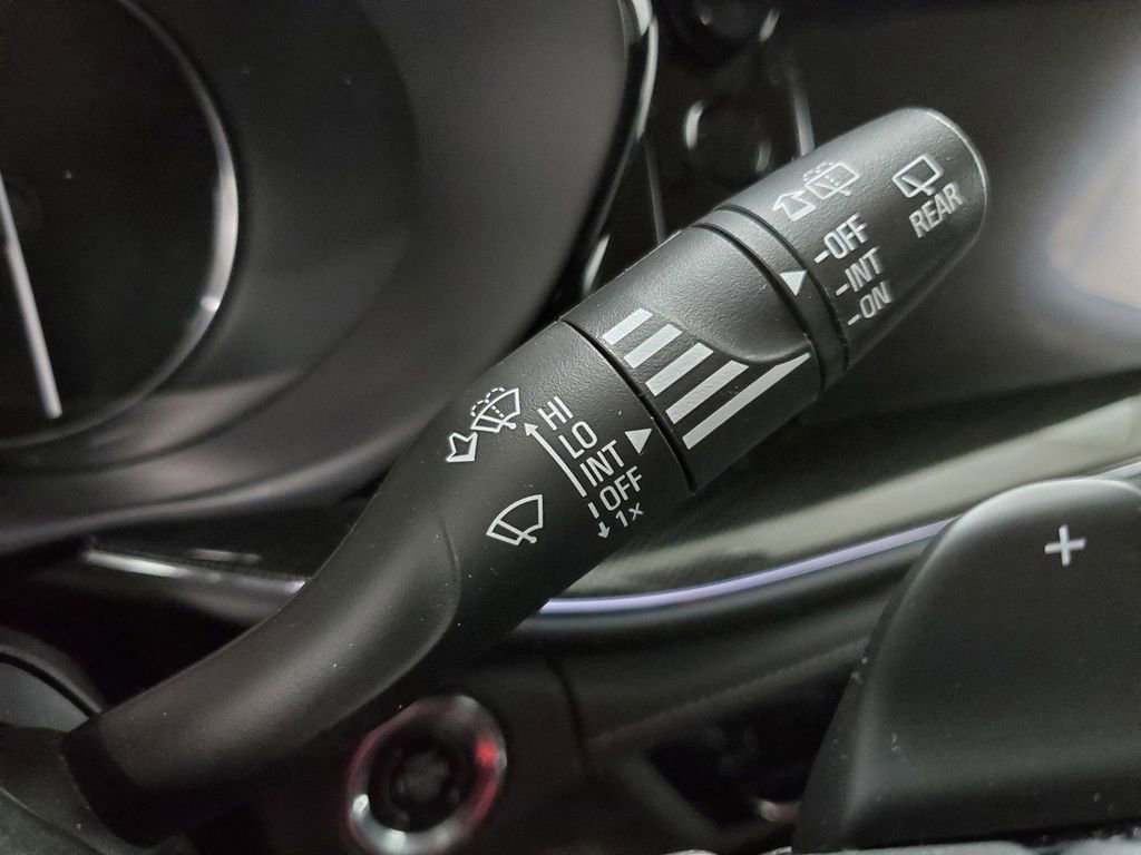 Used 2022 Buick Envision Preferred image 31