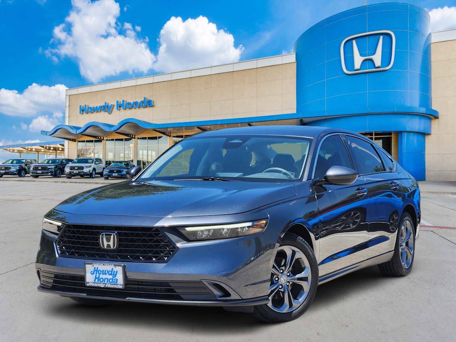 Used 2023 Honda Accord EX image 1