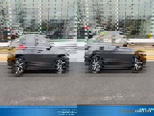 Used 2024 Honda Civic LX image 9