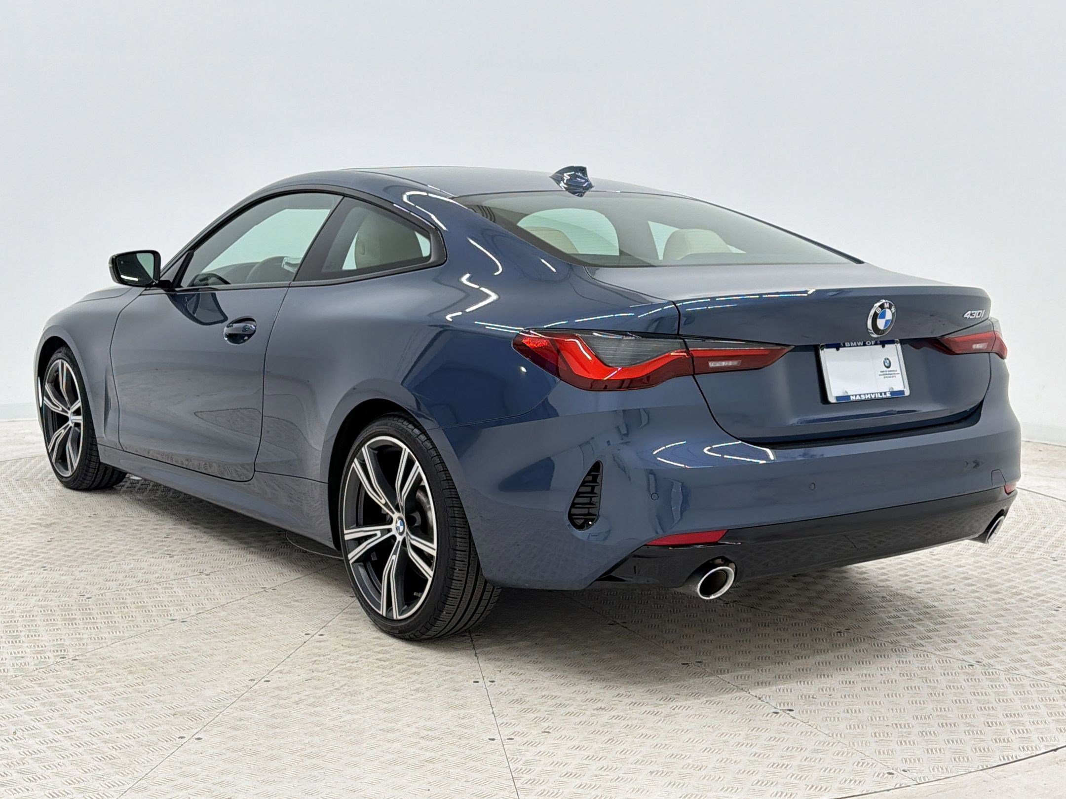 Certified 2023 BMW 430i Coupe w/ Convenience Package image 3