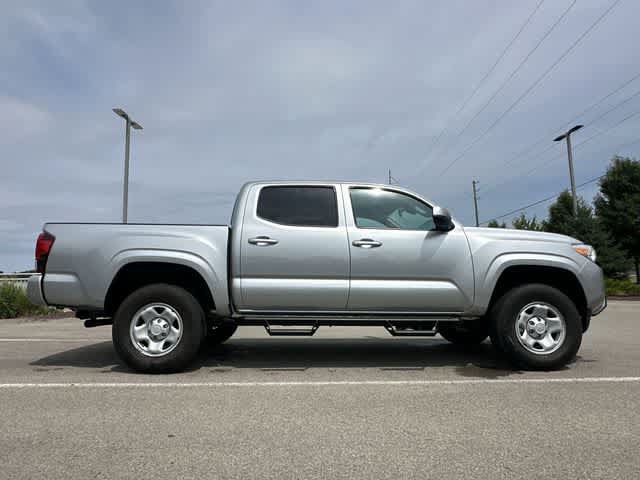 Used 2023 Toyota Tacoma SR AWD/4WD image 3