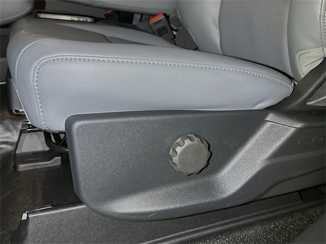 New 2025 Ford F350 XL w/ XL Chrome Package image 13