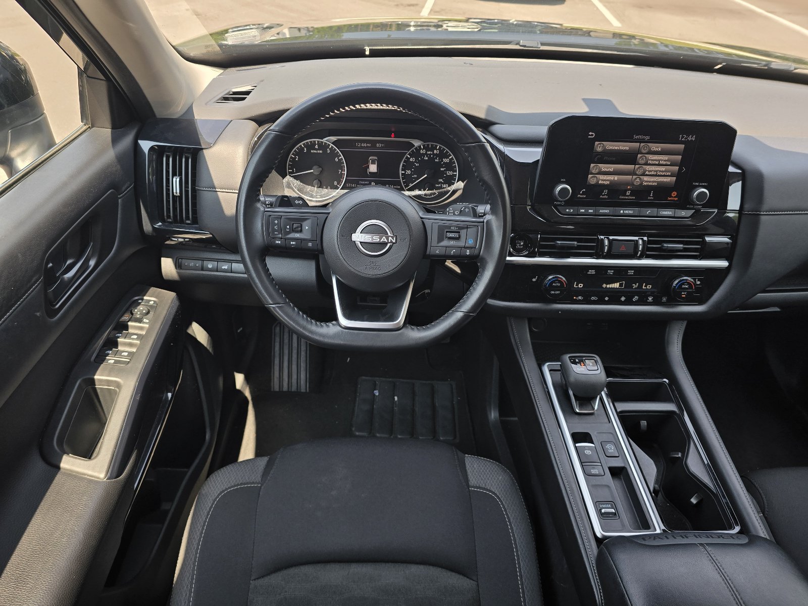 Certified 2025 Nissan Pathfinder SV FWD image 14