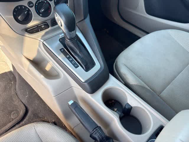 Used 2014 Ford Focus SE FWD image 18