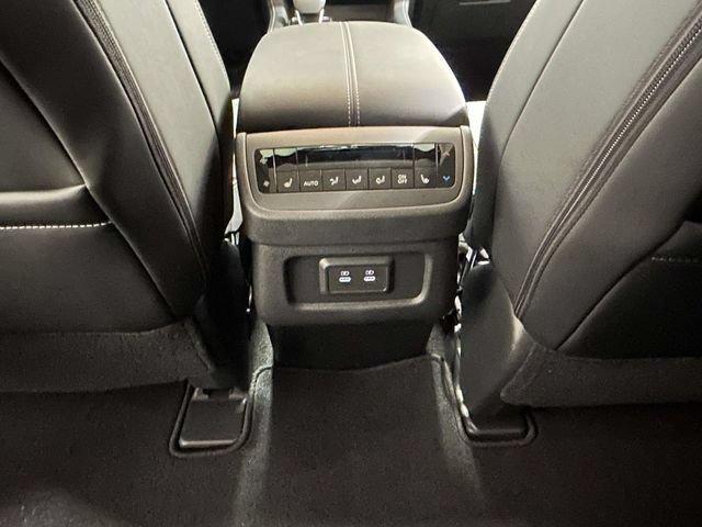 New 2026 Nissan Pathfinder SL w/ SL Premium Package FWD image 10