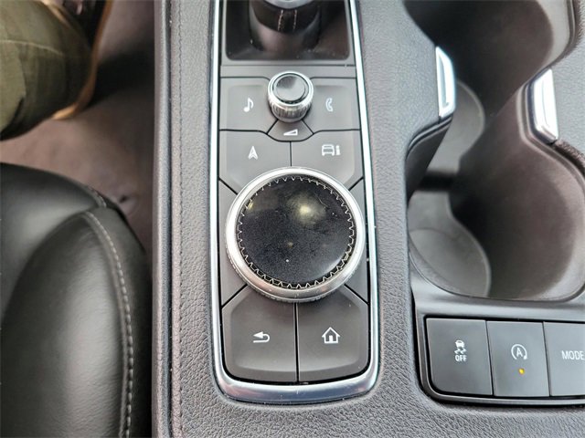 Used 2025 Cadillac XT4 Premium Luxury image 26