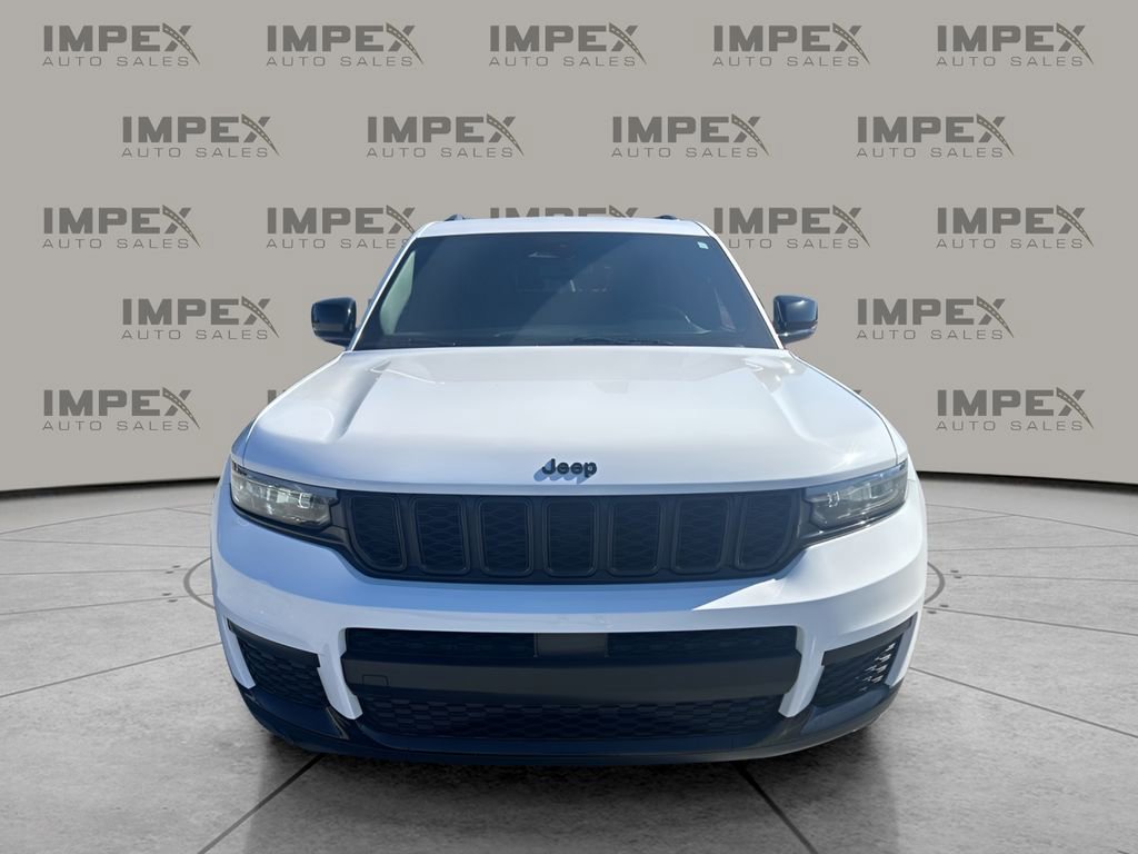 Used 2022 Jeep Grand Cherokee L Laredo image 8