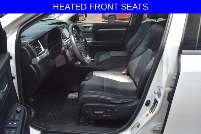 Used 2015 Toyota Highlander XLE AWD/4WD image 4