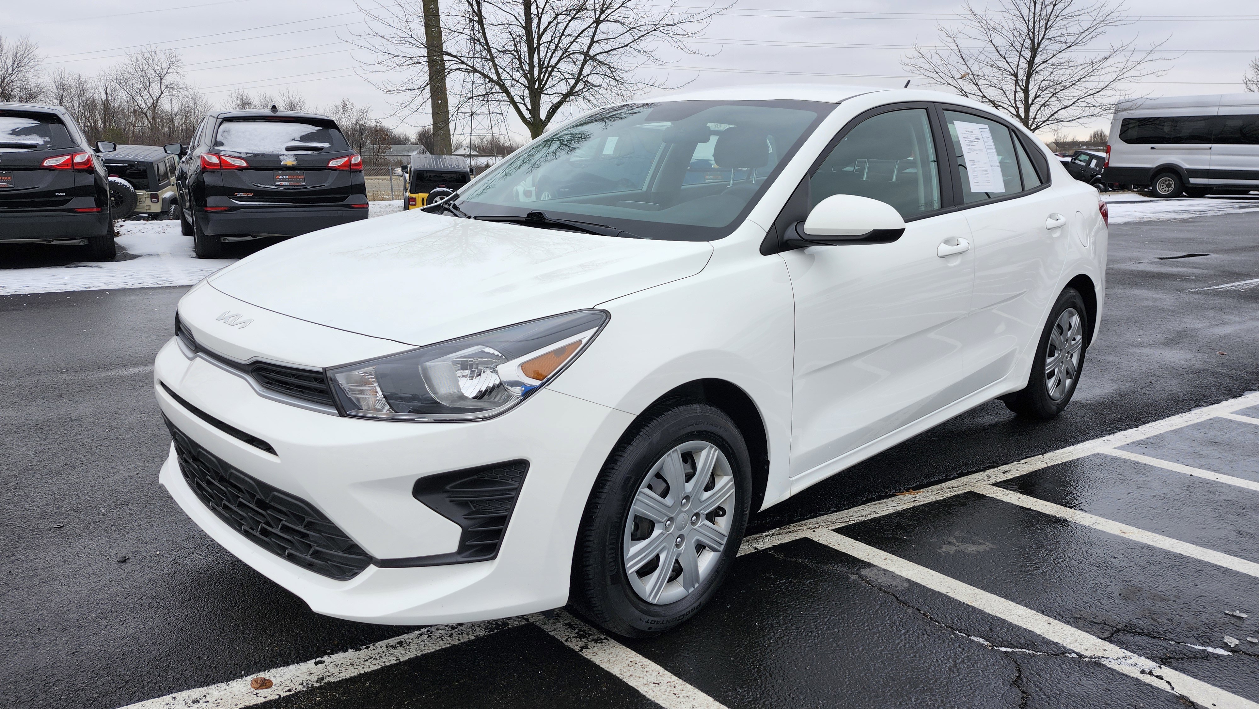 Used 2023 Kia Rio S image 11