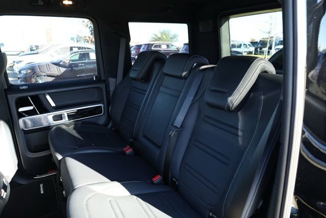 Used 2023 Mercedes-Benz G 550 image 24