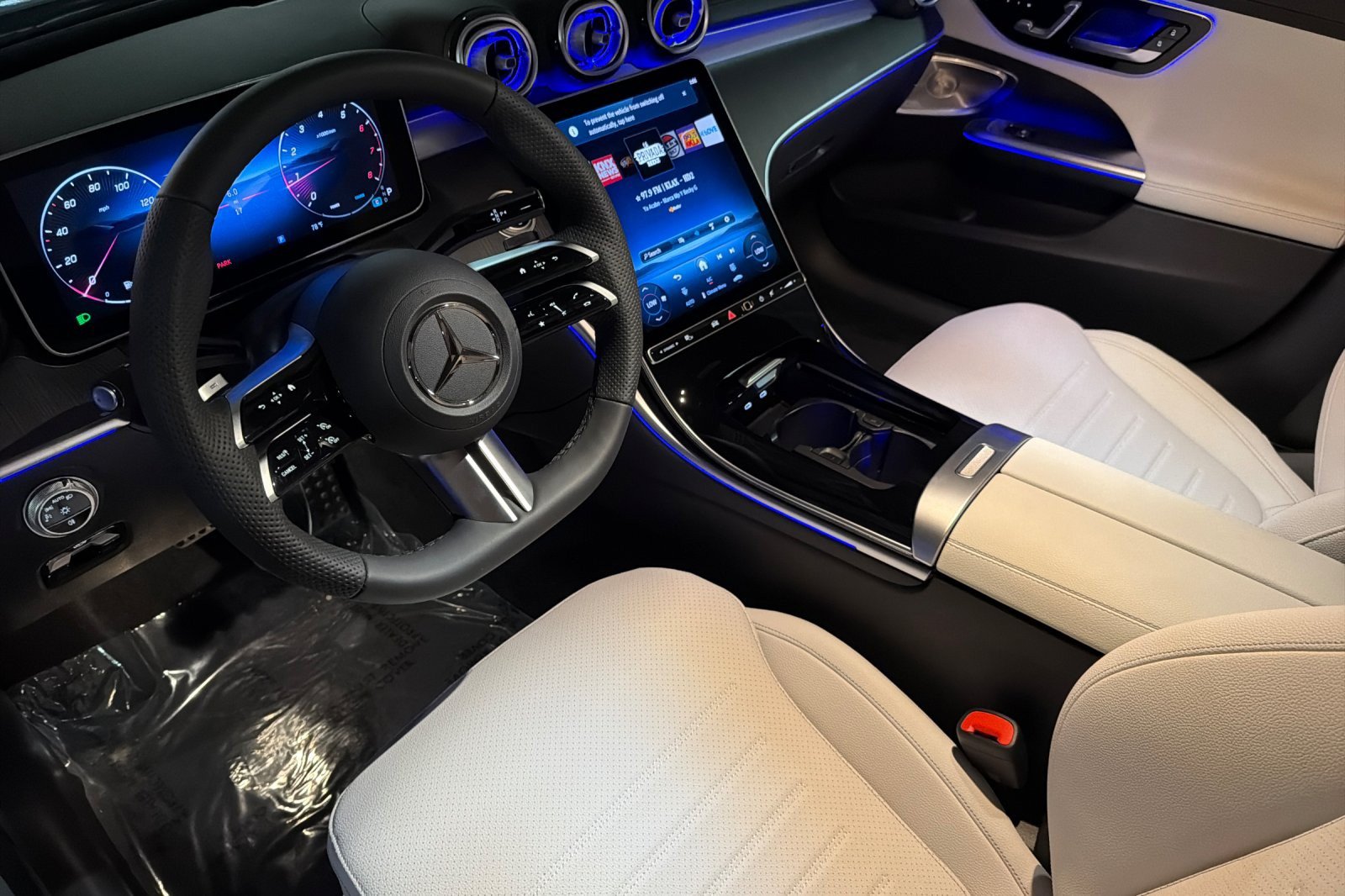 New 2026 Mercedes-Benz C 300 Sedan image 9