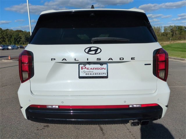 Used 2024 Hyundai Palisade Calligraphy image 5