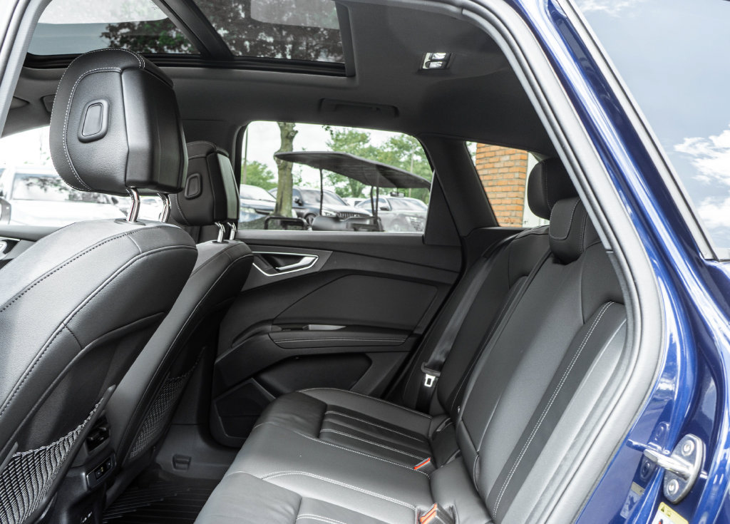 Used 2024 Audi Q4 e-tron Premium Plus AWD/4WD image 25