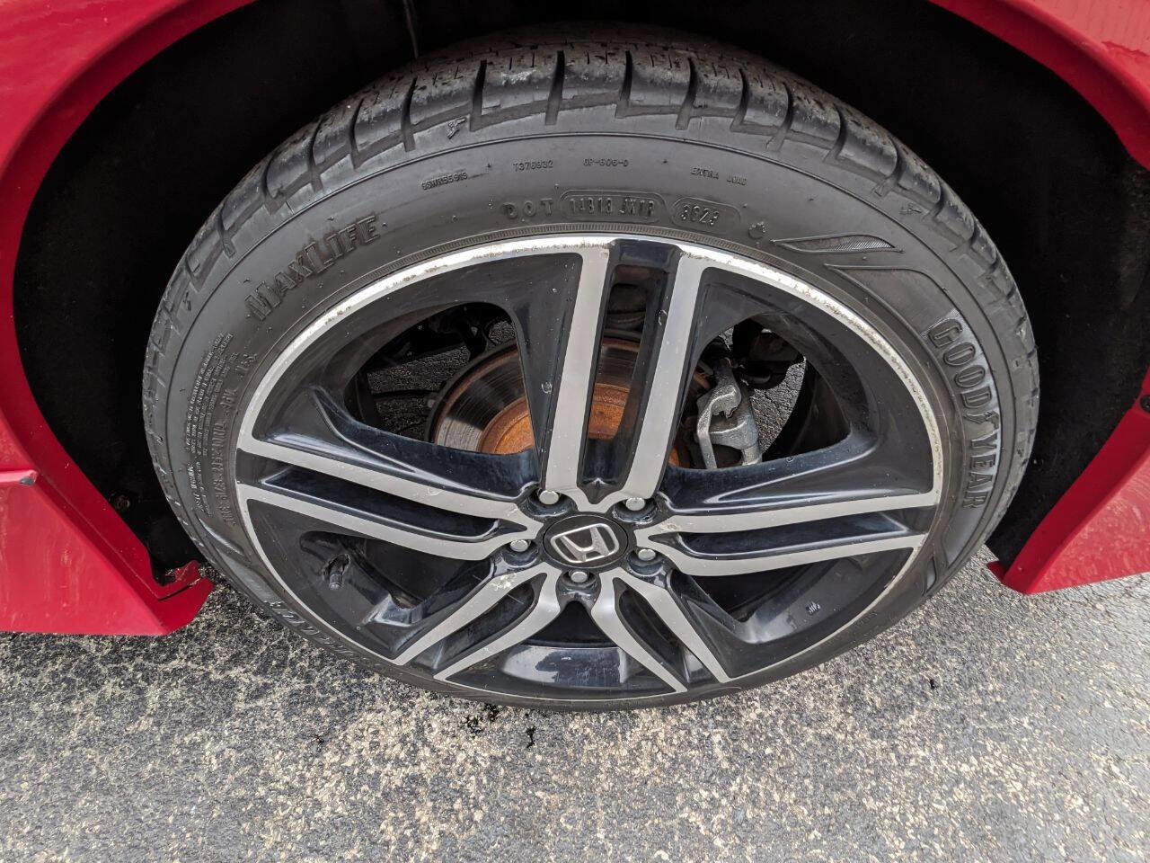 Used 2016 Honda Accord Sport image 19