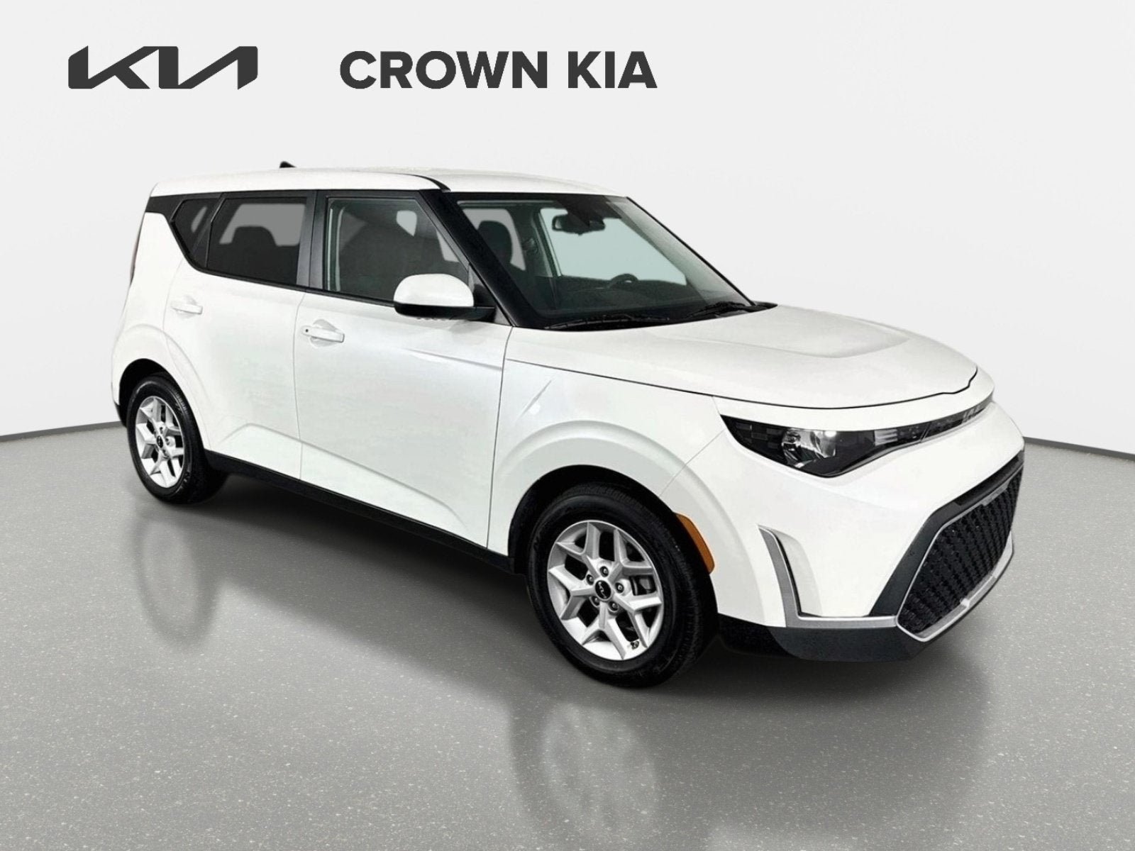 Used 2024 Kia Soul S FWD image 3