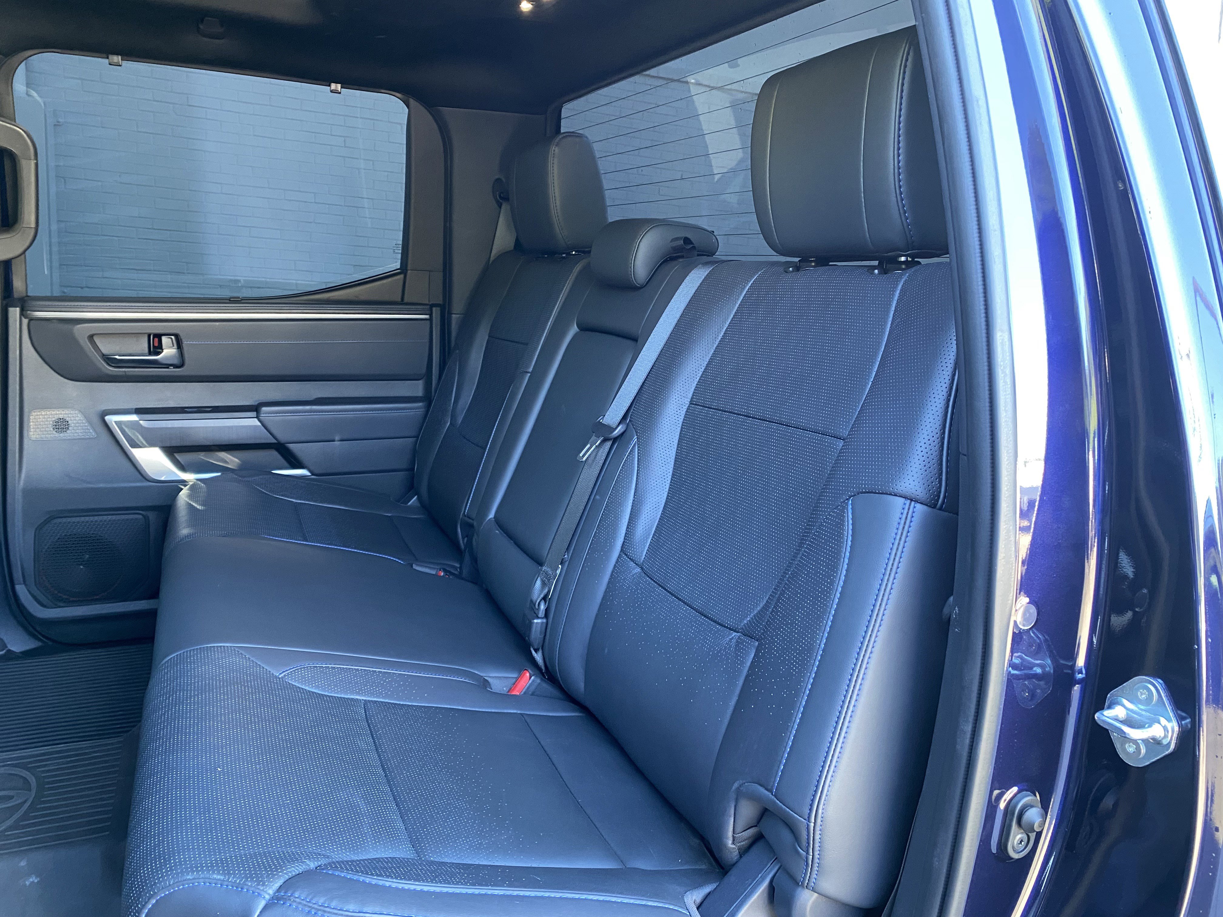 Used 2025 Toyota Tundra Platinum AWD/4WD image 39