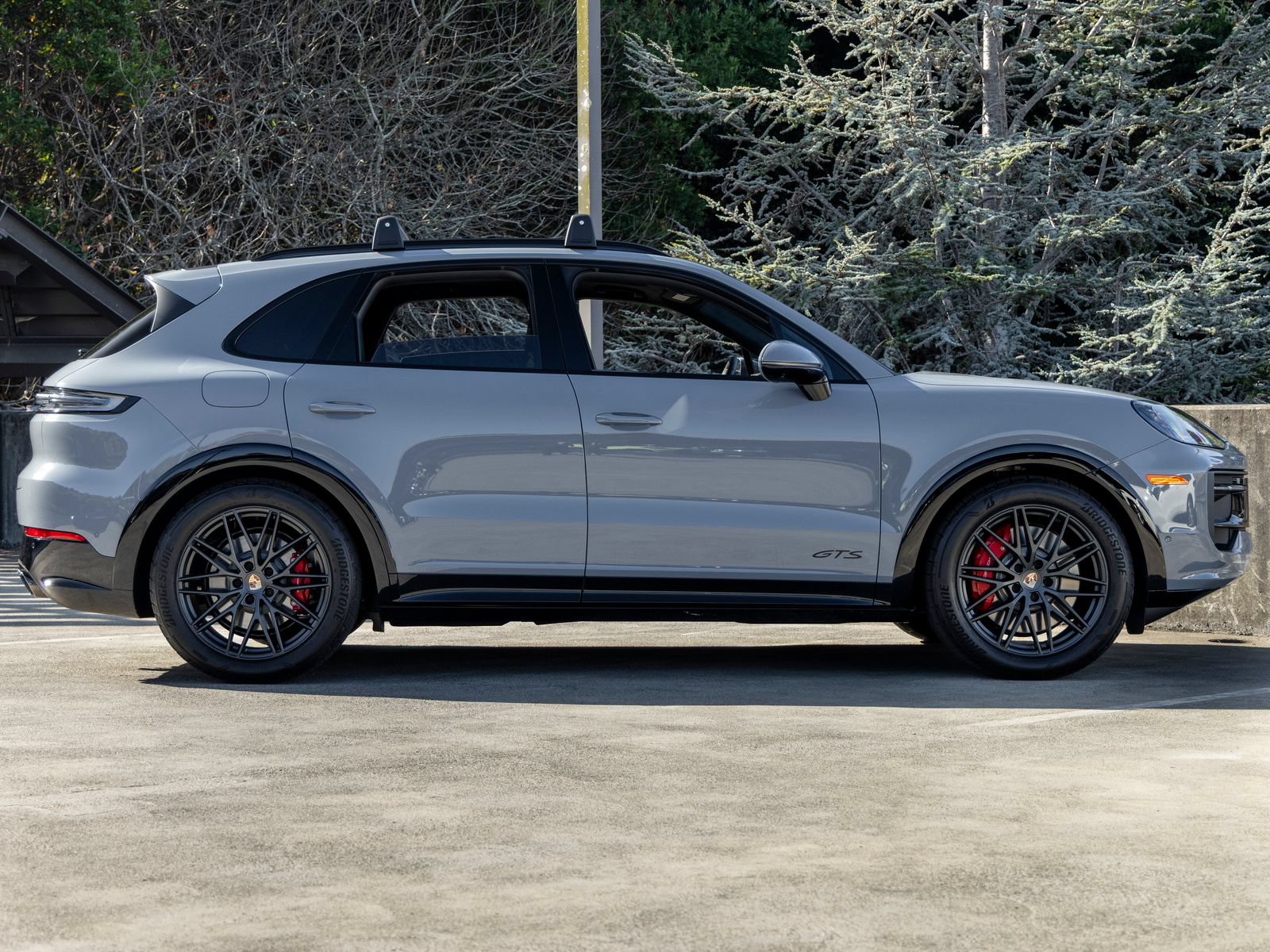 Certified 2026 Porsche Cayenne GTS AWD/4WD image 12