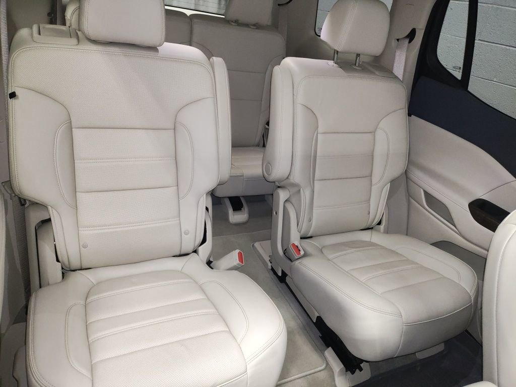 Used 2023 GMC Acadia Denali w/ Denali Ultimate Package image 11