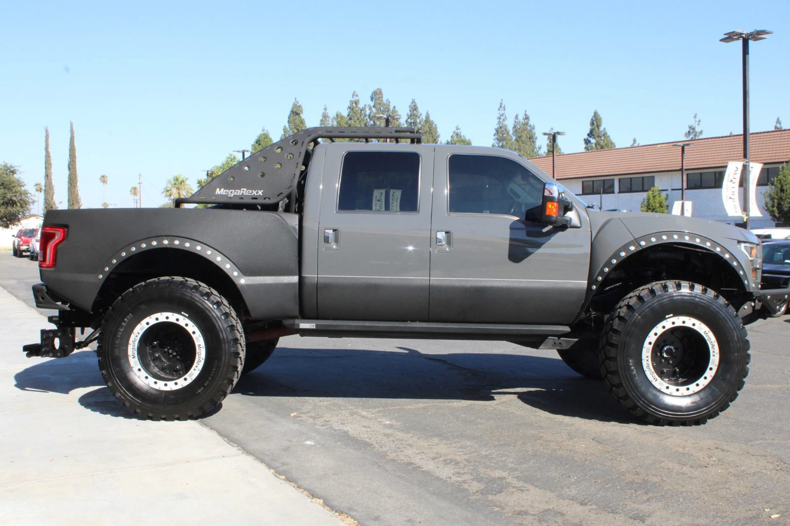 Used 2016 Ford F350 Platinum AWD/4WD image 4