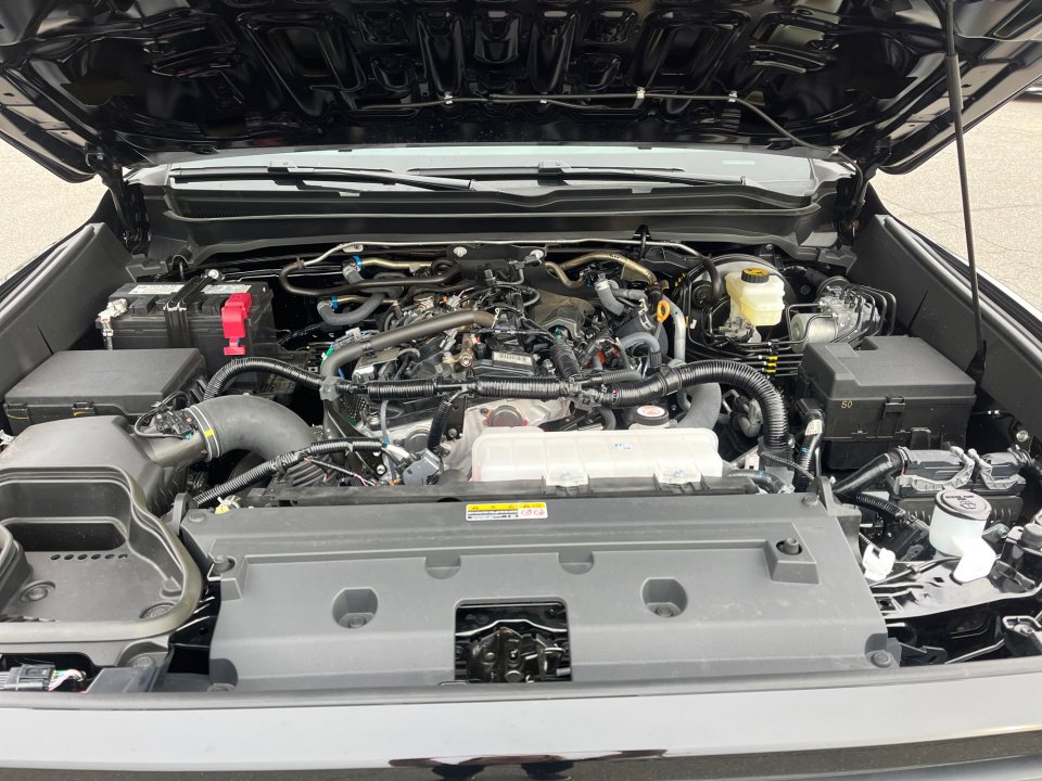 Certified 2025 Toyota Tacoma SR5 image 20