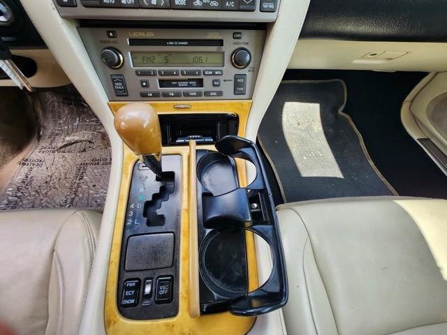 Used 2004 Lexus SC 430 Convertible RWD image 20