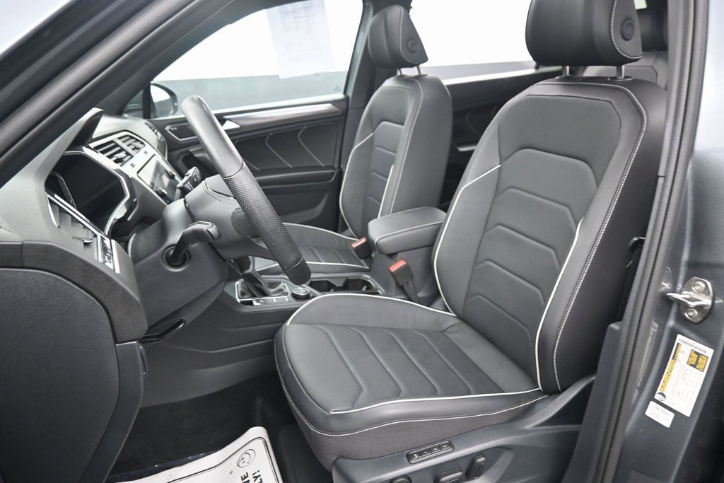 Used 2024 Volkswagen Tiguan SEL R-Line image 26