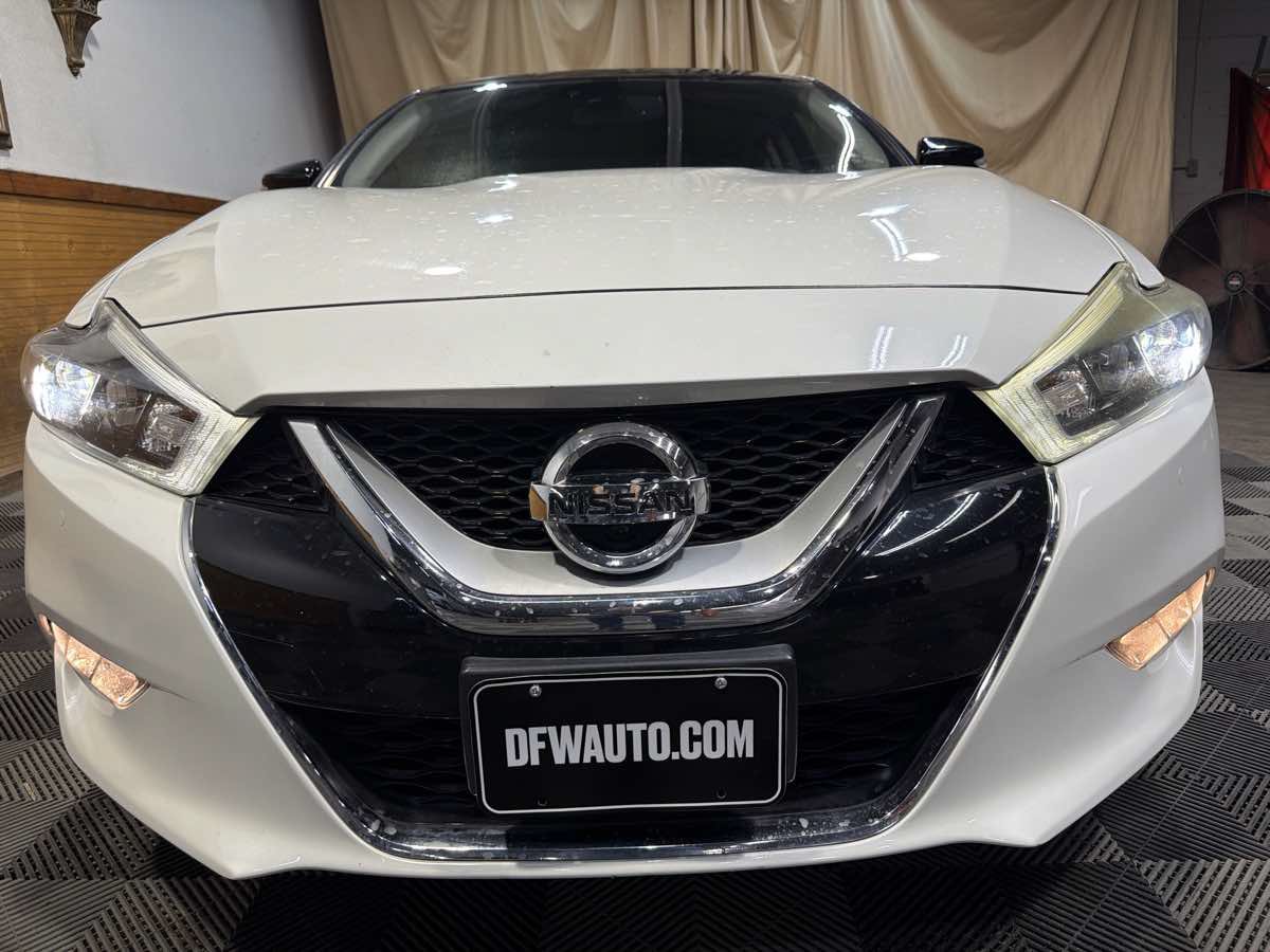 Used 2016 Nissan Maxima Platinum FWD image 3