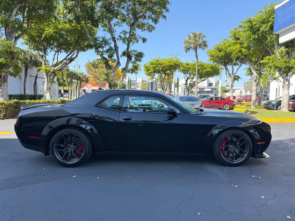 Used 2019 Dodge Challenger SRT Hellcat Redeye image 7
