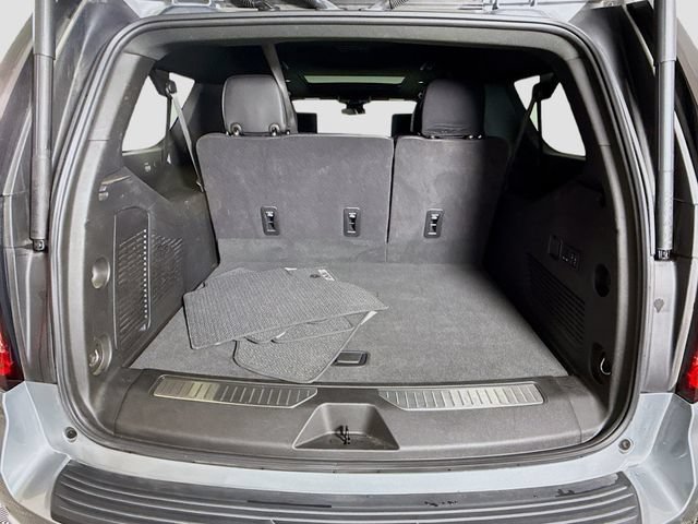 Used 2024 GMC Yukon XL Denali AWD/4WD image 29