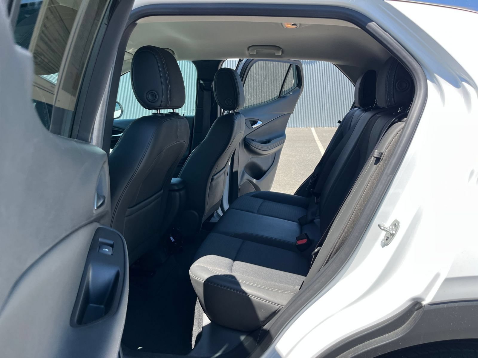 Used 2025 Buick Encore GX Preferred FWD image 26