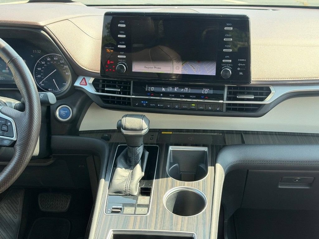 Certified 2021 Toyota Sienna Platinum AWD/4WD image 15