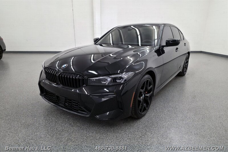 Used 2025 BMW 330i Sedan w/ M Sport Package RWD image 1
