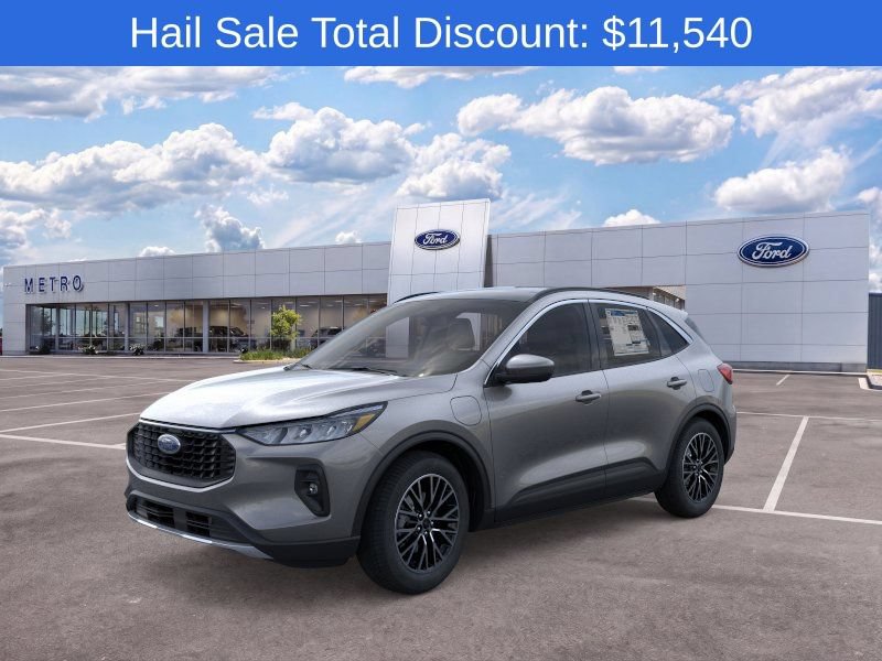 New 2025 Ford Escape SE