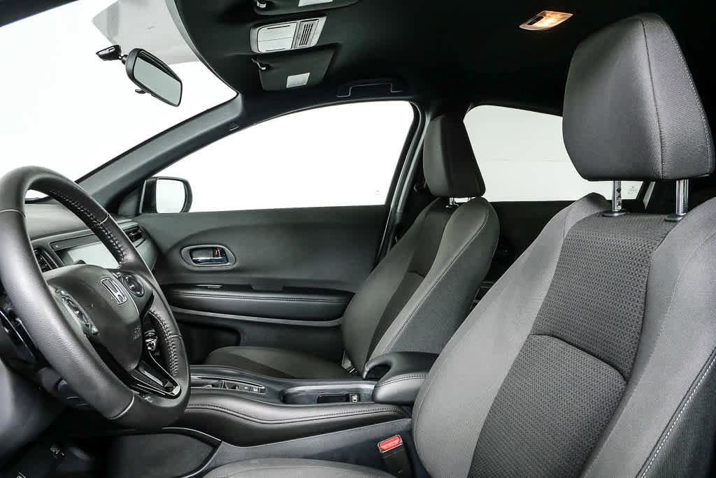Used 2021 Honda HR-V Sport image 5