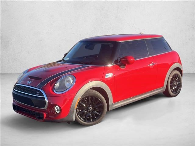 Used 2020 MINI Cooper S image 1