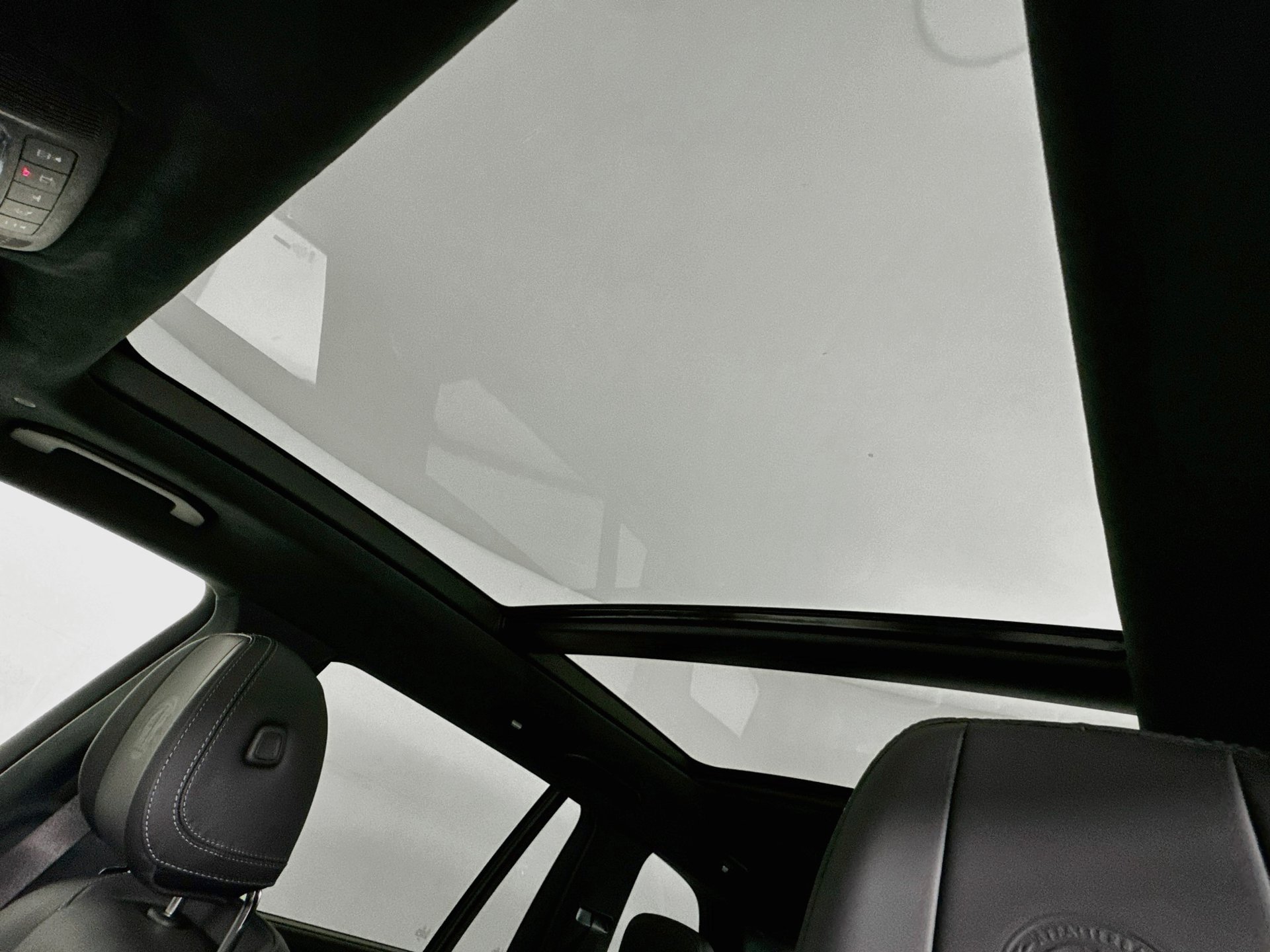 New 2026 Mercedes-Benz GLS 63 AMG 4MATIC image 24