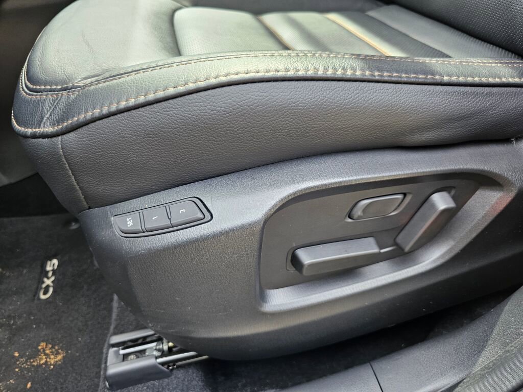Used 2021 MAZDA CX-5 Grand Touring AWD/4WD image 23