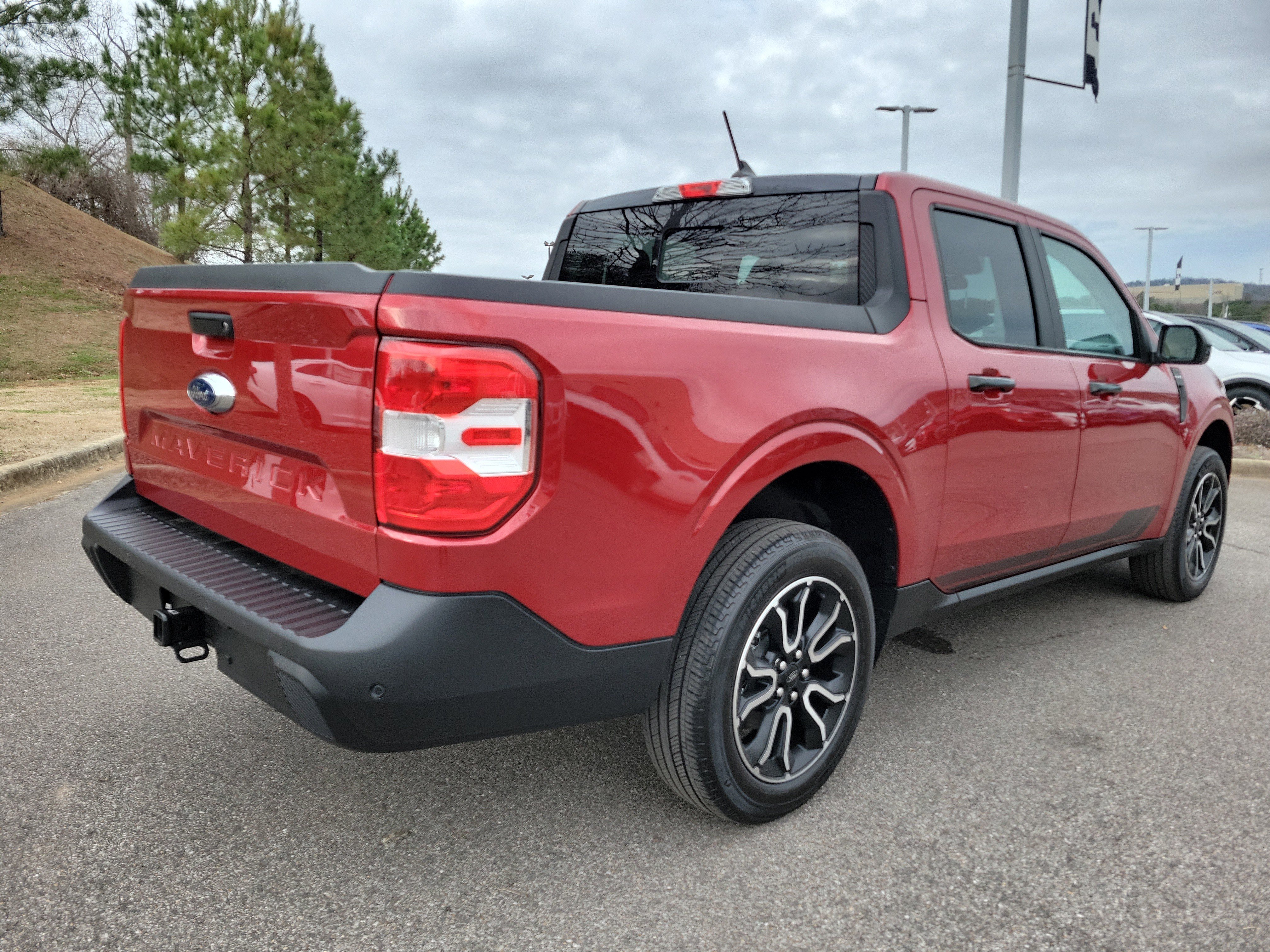 Used 2022 Ford Maverick Lariat w/ Lariat Luxury Package image 26